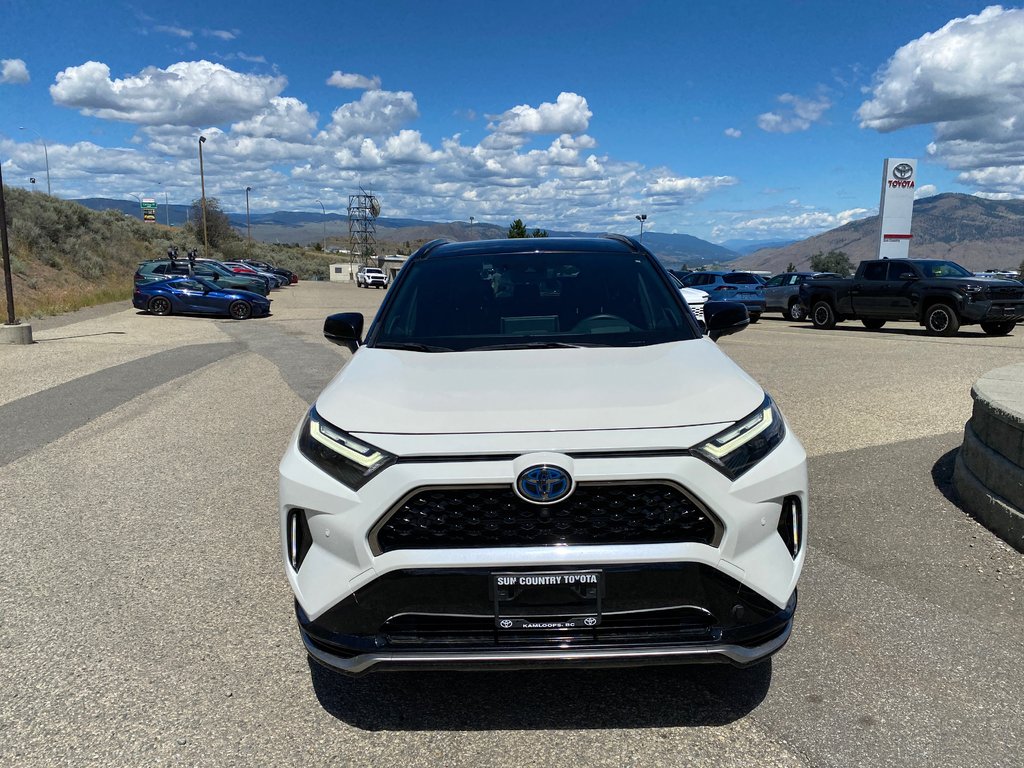 2022 Toyota RAV4 Prime XSE Technology Package in Kamloops, British Columbia - 7 - w1024h768px
