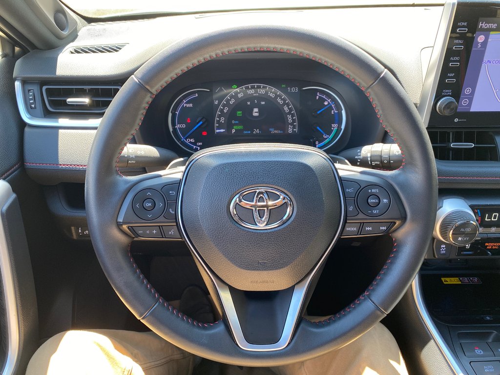 2022 Toyota RAV4 Prime XSE Technology Package in Kamloops, British Columbia - 15 - w1024h768px