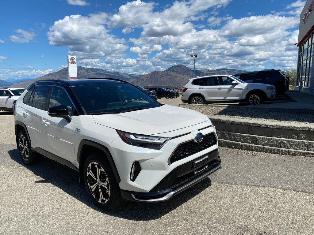 2022 Toyota RAV4 Prime XSE Technology Package in Kamloops, British Columbia - 1 - w1024h768px