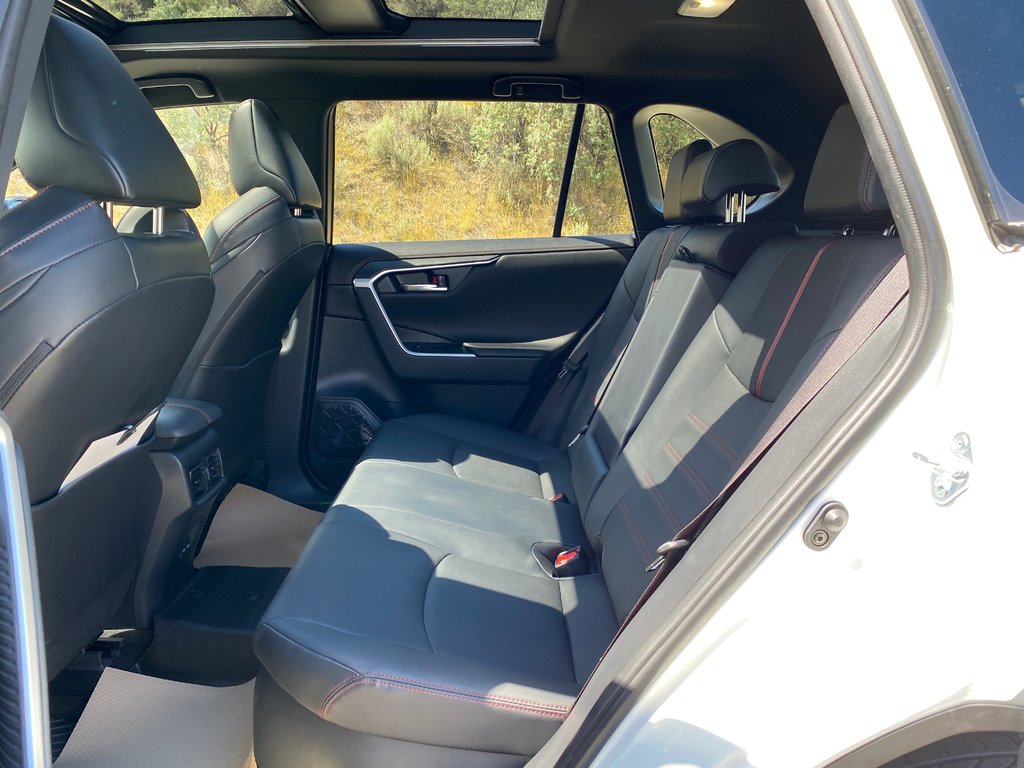 2022 Toyota RAV4 Prime XSE Technology Package in Kamloops, British Columbia - 9 - w1024h768px