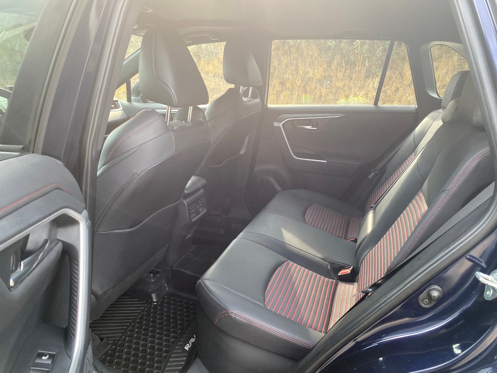2022 Toyota RAV4 Prime XSE in Kamloops, British Columbia - 8 - w1024h768px