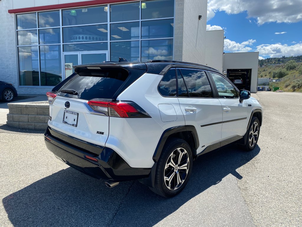 2023 Toyota RAV4 Prime XSE AWD in Kamloops, British Columbia - 3 - w1024h768px