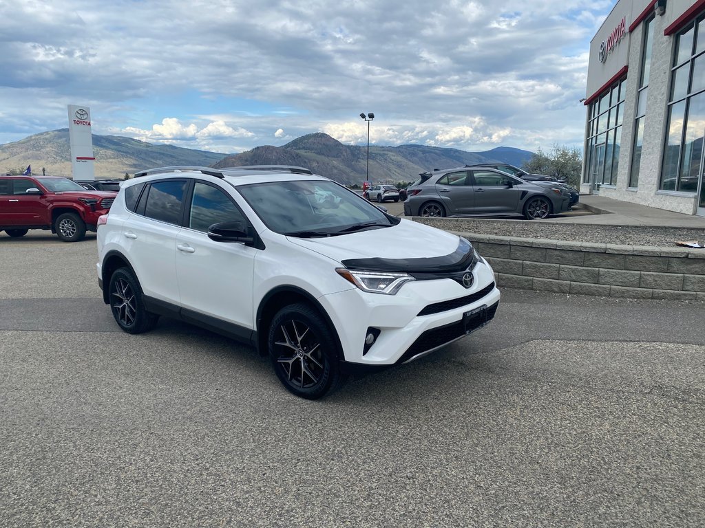 2017 Toyota RAV4 SE AWD in Kamloops, British Columbia - 1 - w1024h768px