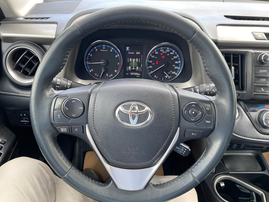 2018 Toyota RAV4 TRAIL in Kamloops, British Columbia - 16 - w1024h768px