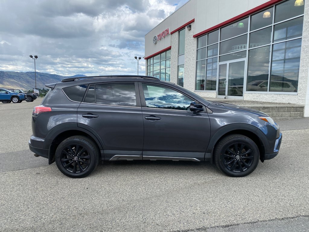 2018 Toyota RAV4 TRAIL in Kamloops, British Columbia - 2 - w1024h768px