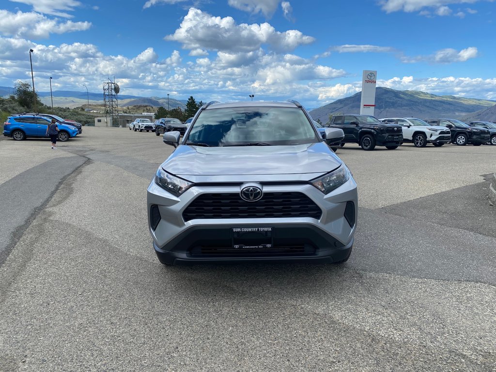 2020 Toyota RAV4 LE in Kamloops, British Columbia - 7 - w1024h768px