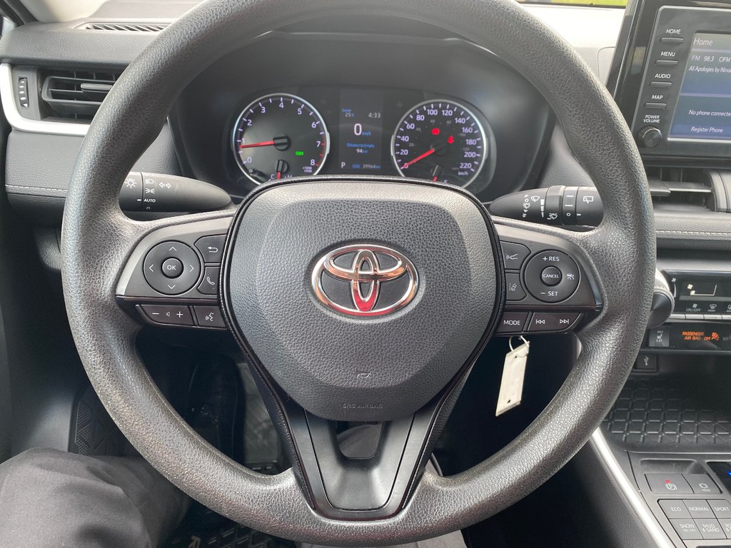 2020 Toyota RAV4 LE in Kamloops, British Columbia - 12 - w1024h768px