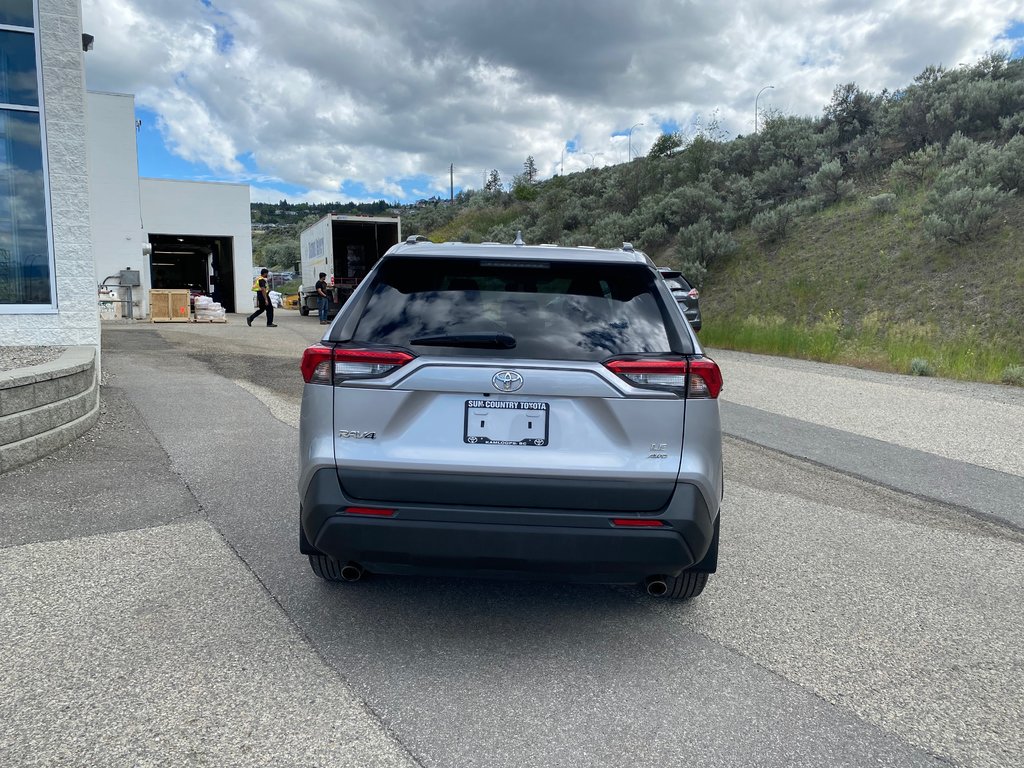 2020 Toyota RAV4 LE in Kamloops, British Columbia - 4 - w1024h768px