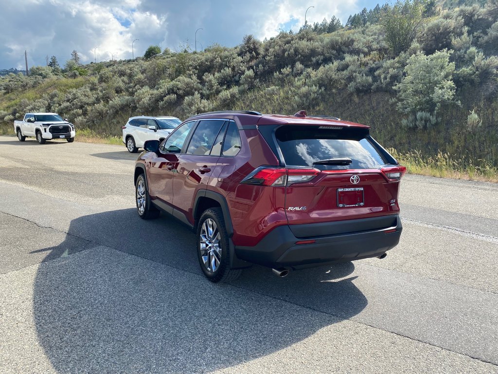 2020 Toyota RAV4 XLE Premium in Kamloops, British Columbia - 5 - w1024h768px
