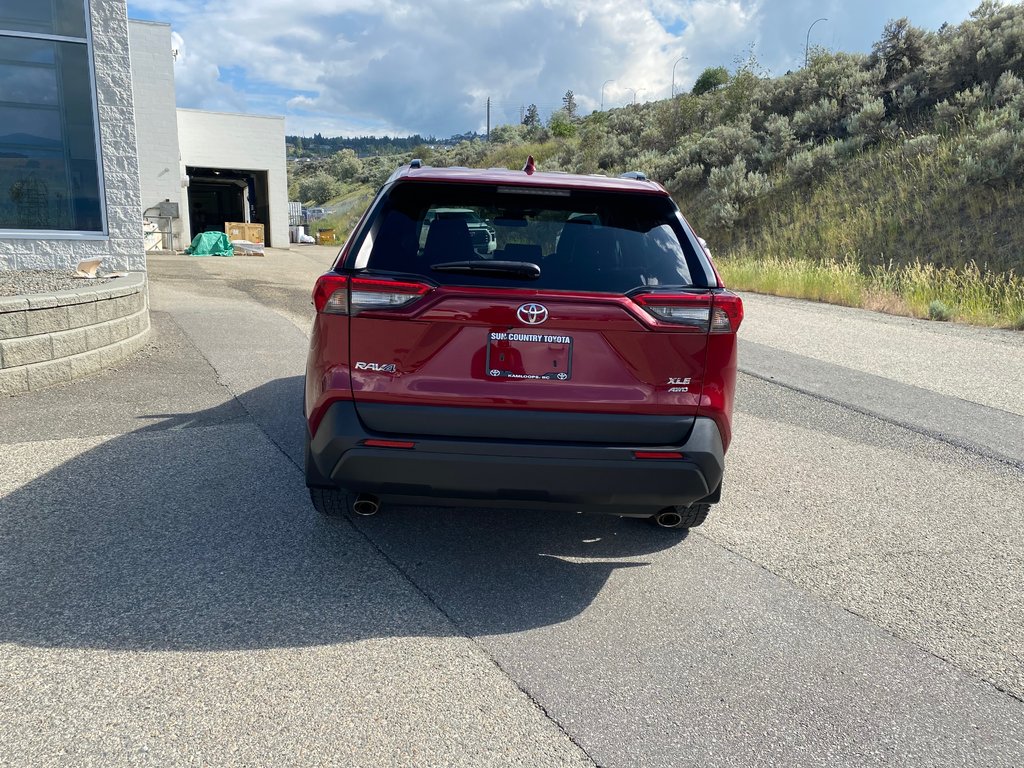 2020 Toyota RAV4 XLE Premium in Kamloops, British Columbia - 4 - w1024h768px