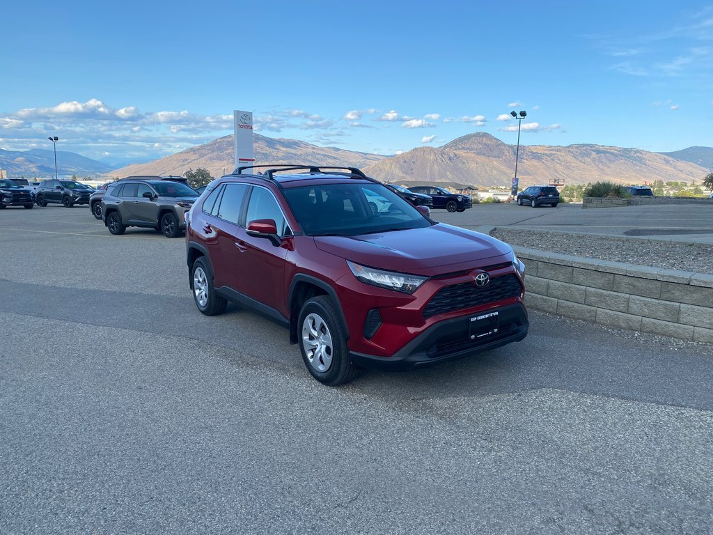 2020 Toyota RAV4 LE in Kamloops, British Columbia - 1 - w1024h768px