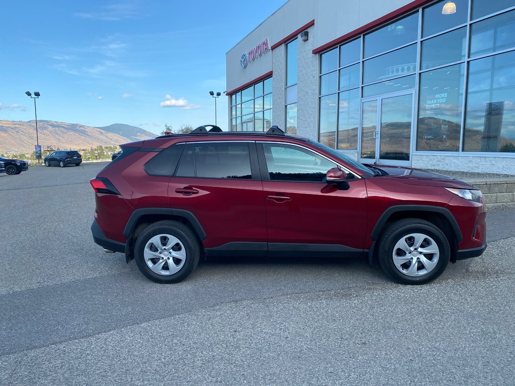 2020 Toyota RAV4 LE in Kamloops, British Columbia - 2 - w1024h768px