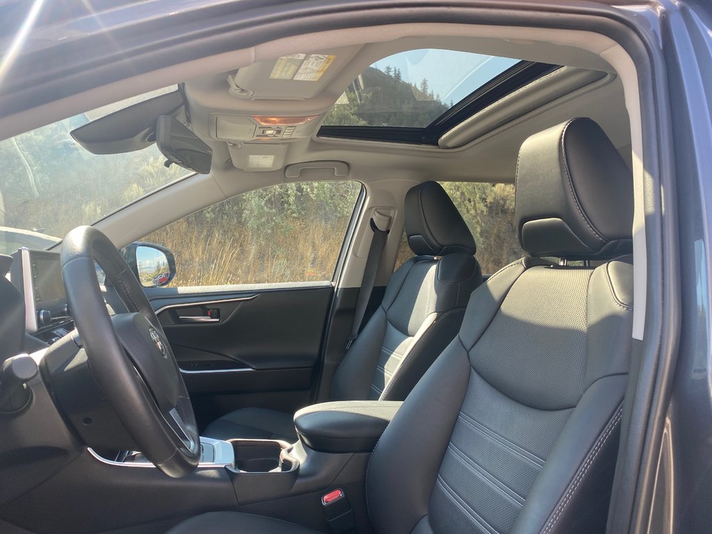 2021 Toyota RAV4 Hybrid Limited in Kamloops, British Columbia - 14 - w1024h768px