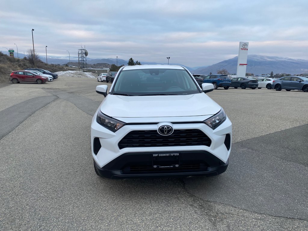 2022 Toyota RAV4 LE in Kamloops, British Columbia - 3 - w1024h768px