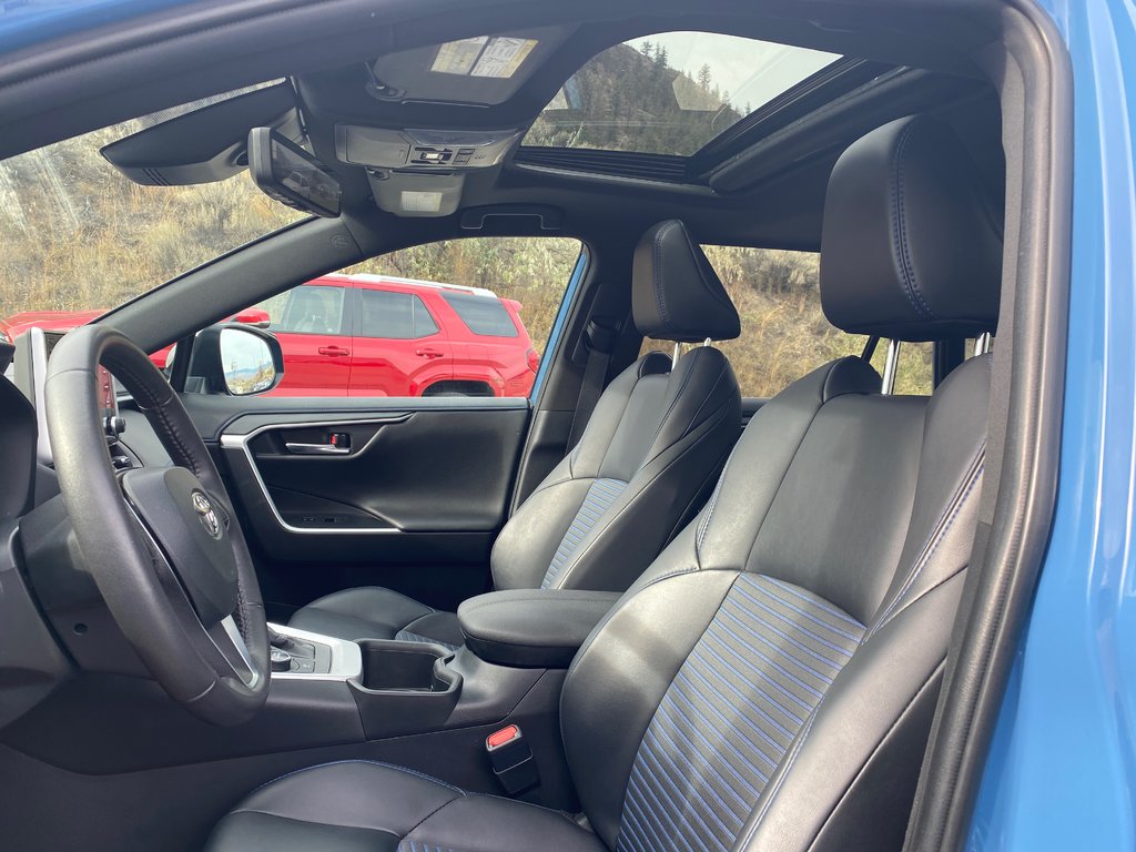 2022 Toyota RAV4 Hybrid XSE in Kamloops, British Columbia - 15 - w1024h768px
