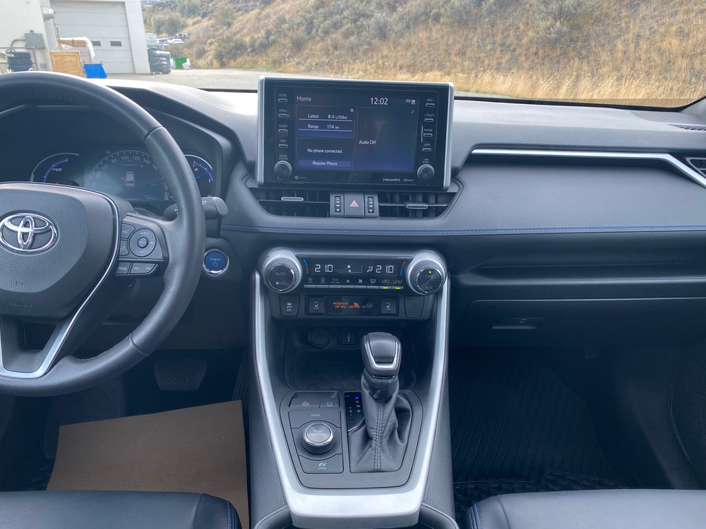 2022 Toyota RAV4 Hybrid XSE in Kamloops, British Columbia - 13 - w1024h768px