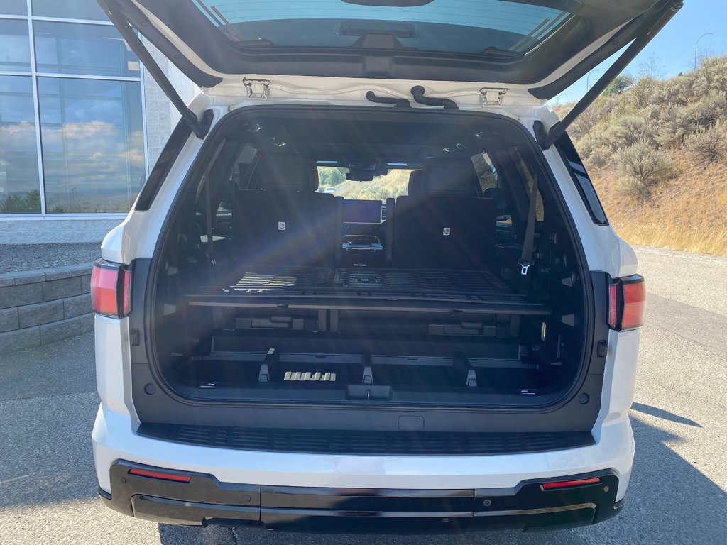 2025 Toyota Sequoia Platinum in Kamloops, British Columbia - 9 - w1024h768px
