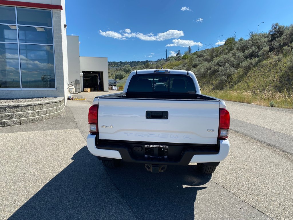 2019 Toyota Tacoma SR5 in Kamloops, British Columbia - 4 - w1024h768px