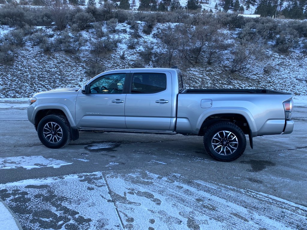 2020 Toyota Tacoma TRD Sport Premium in Kamloops, British Columbia - 6 - w1024h768px