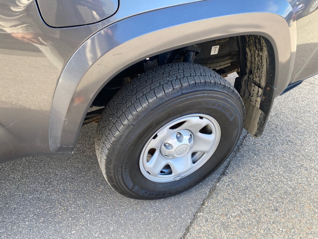 2020 Toyota Tacoma Sr in Kamloops, British Columbia - 7 - w1024h768px