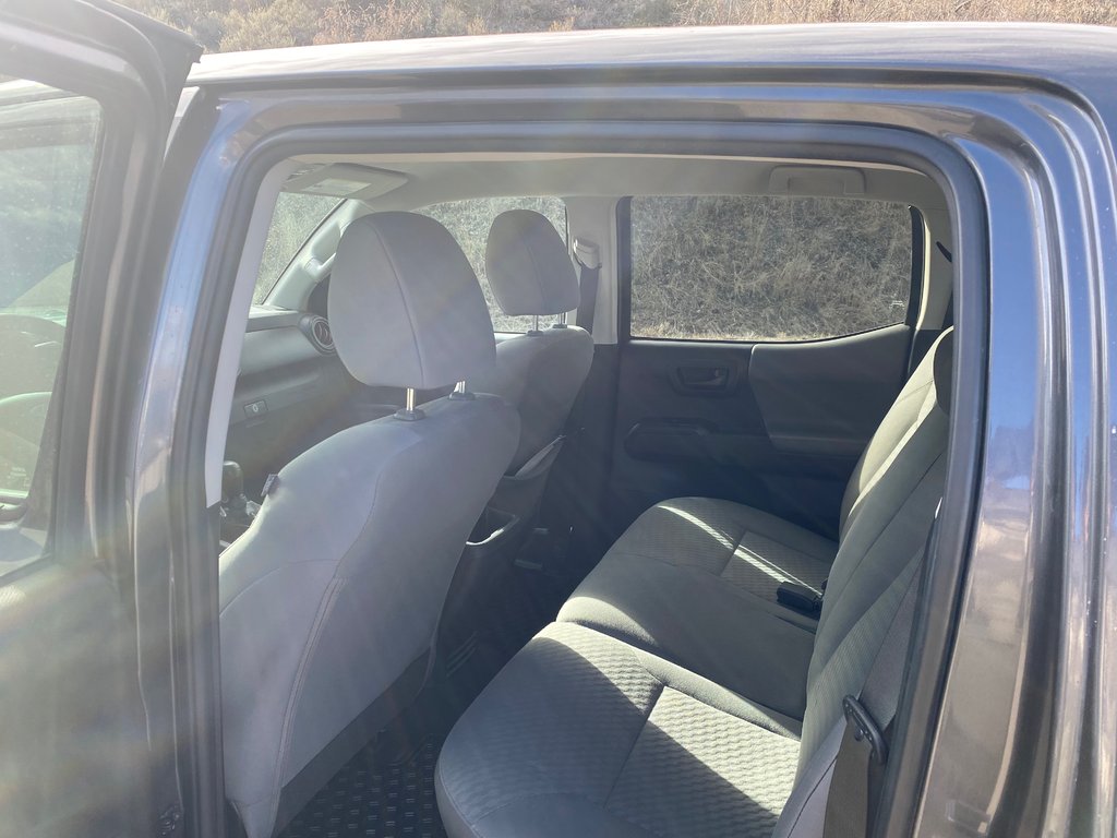 2020 Toyota Tacoma Sr in Kamloops, British Columbia - 9 - w1024h768px
