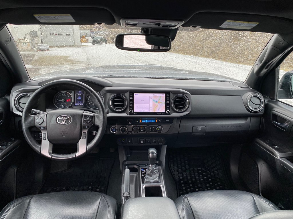 2021 Toyota Tacoma TRD Sport Premium in Kamloops, British Columbia - 12 - w1024h768px