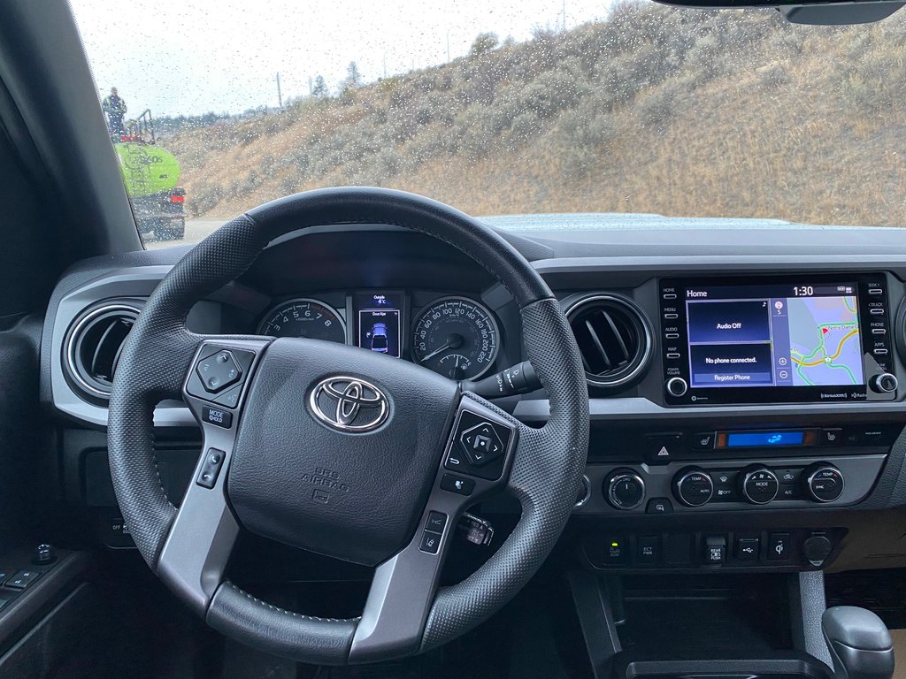2022 Toyota Tacoma TRD Sport Premium in Kamloops, British Columbia - 9 - w1024h768px