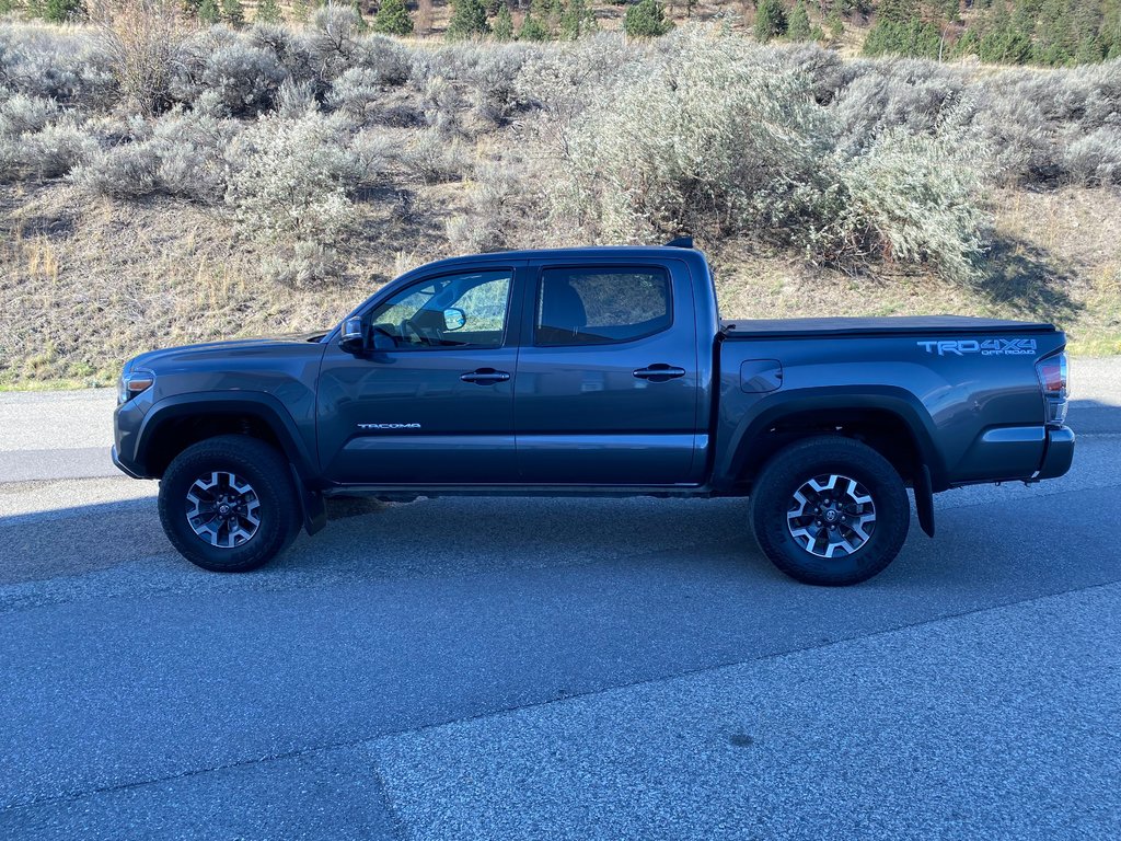 2023 Toyota Tacoma Off-Road Premium in Kamloops, British Columbia - 6 - w1024h768px