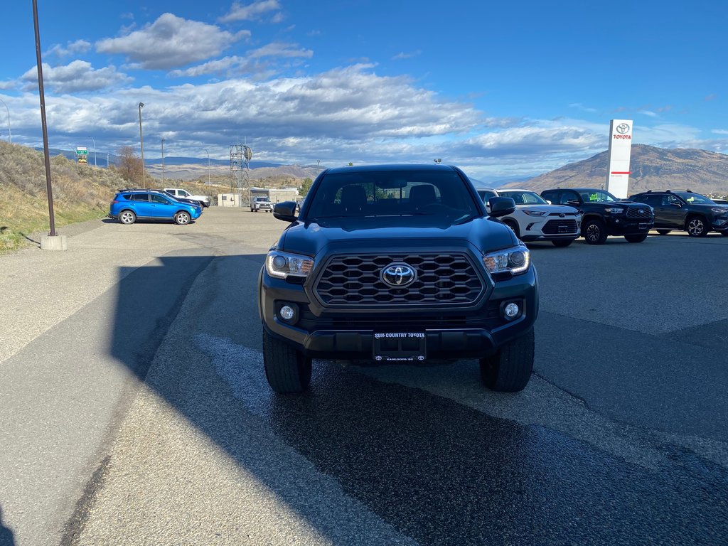 2023 Toyota Tacoma Off-Road Premium in Kamloops, British Columbia - 19 - w1024h768px