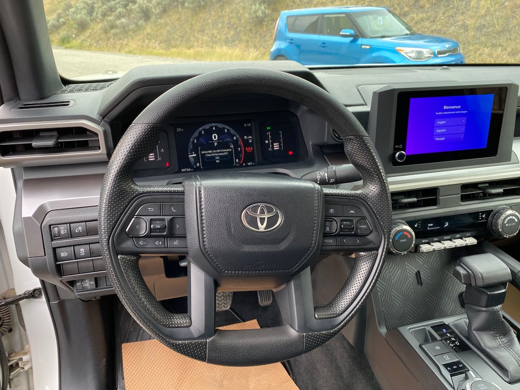 2024 Toyota Tacoma SR5 in Kamloops, British Columbia - 15 - w1024h768px