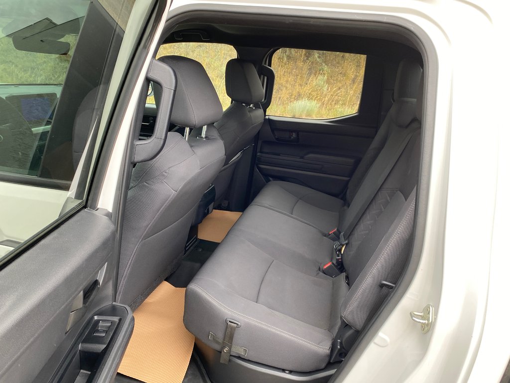2024 Toyota Tacoma SR5 in Kamloops, British Columbia - 10 - w1024h768px