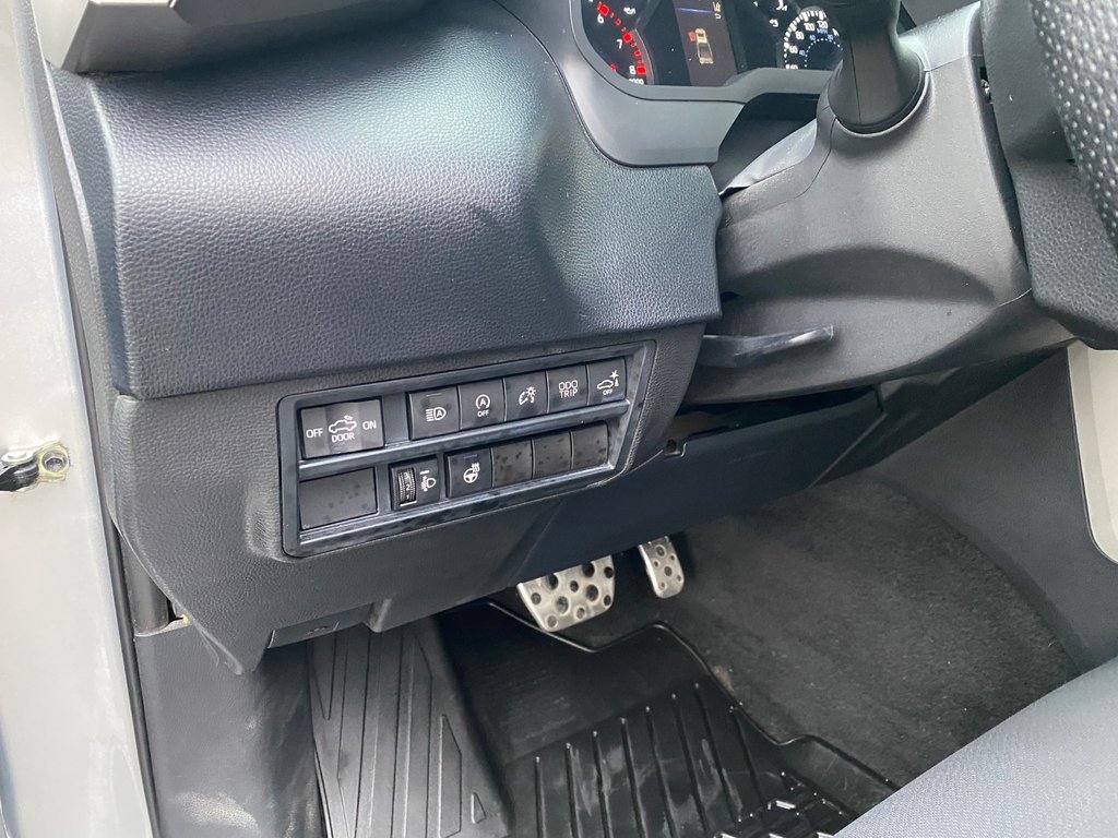 2022 Toyota Tundra TRD Sport in Kamloops, British Columbia - 13 - w1024h768px