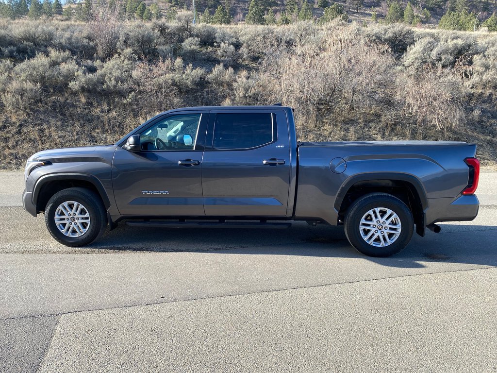 2022 Toyota Tundra SR5 L in Kamloops, British Columbia - 7 - w1024h768px