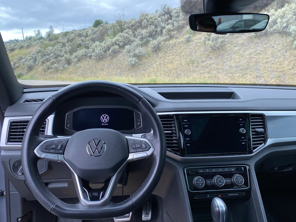 2023 Volkswagen Atlas Cross Sport Execline in Kamloops, British Columbia - 10 - w1024h768px