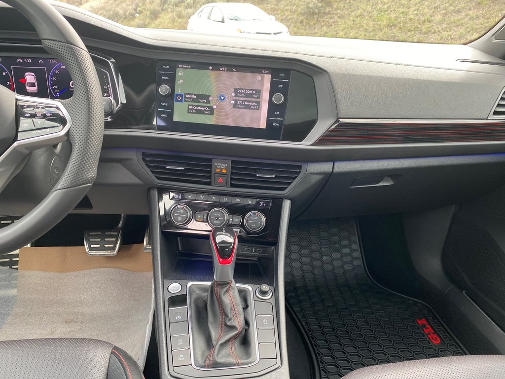 2022 Volkswagen Jetta GLI AutoBahn Edition in Kamloops, British Columbia - 14 - w1024h768px