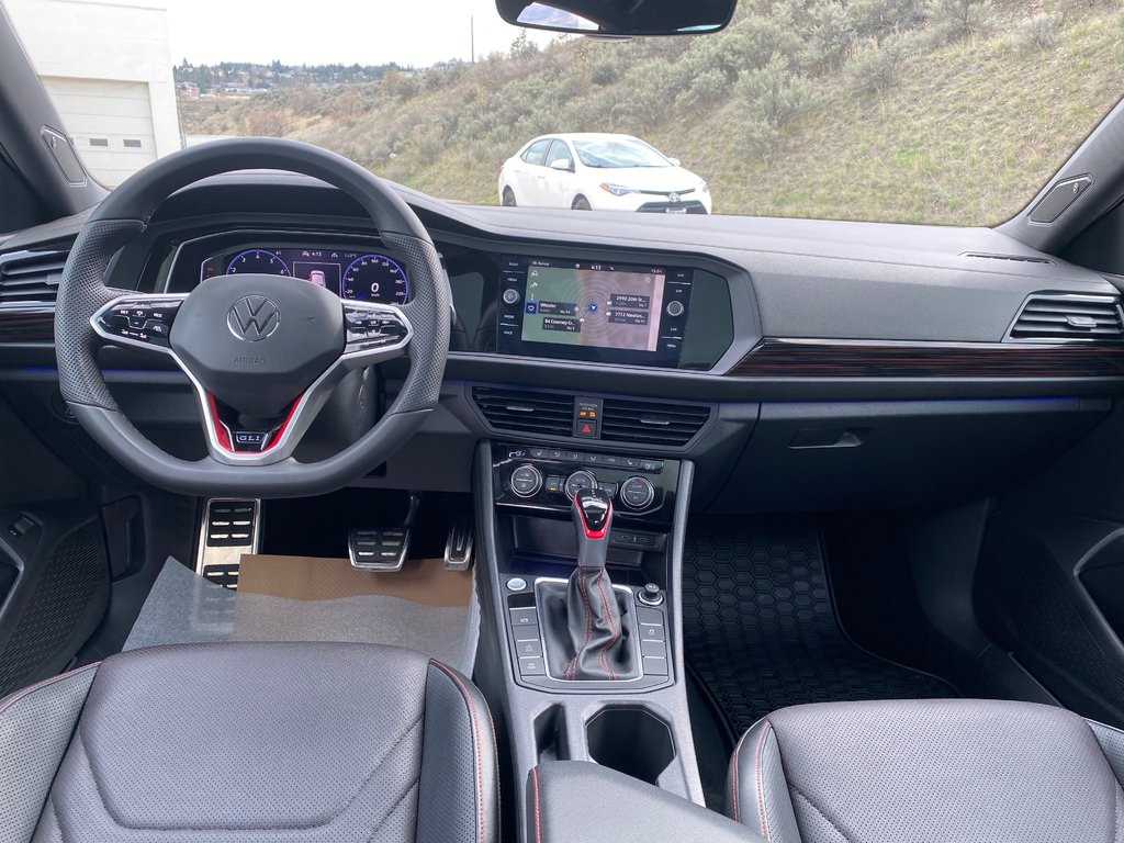 2022 Volkswagen Jetta GLI AutoBahn Edition in Kamloops, British Columbia - 11 - w1024h768px
