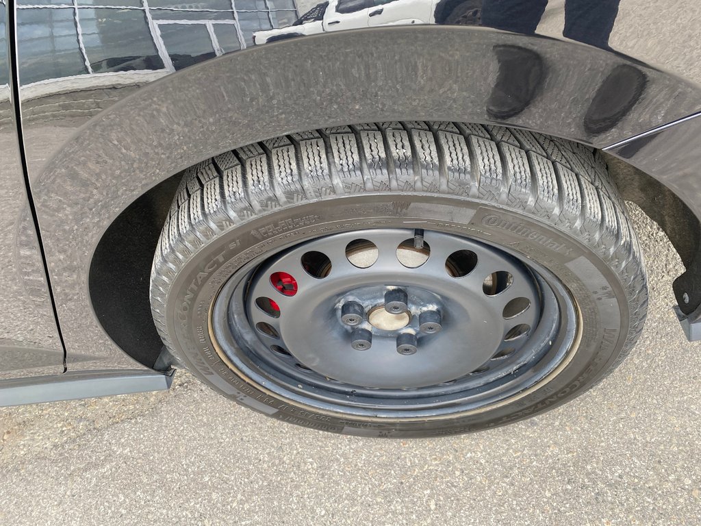 2022 Volkswagen Jetta GLI AutoBahn Edition in Kamloops, British Columbia - 9 - w1024h768px