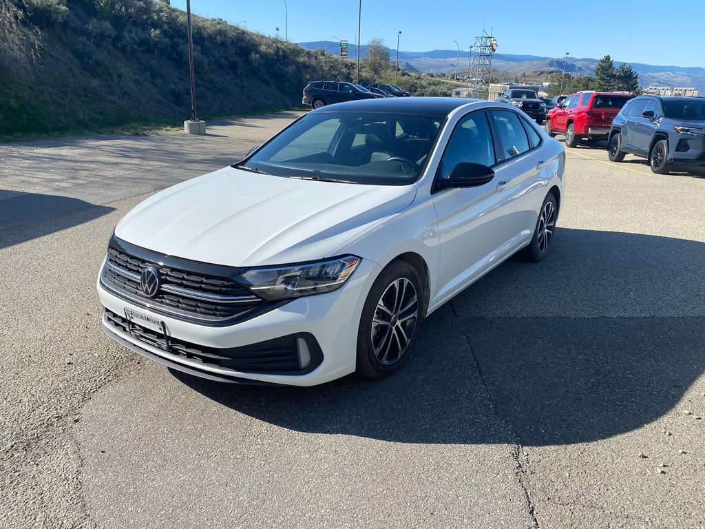 2024 Volkswagen Jetta Comfortline in Kamloops, British Columbia - 5 - w1024h768px