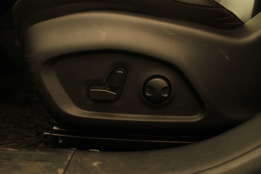  - 11 - px