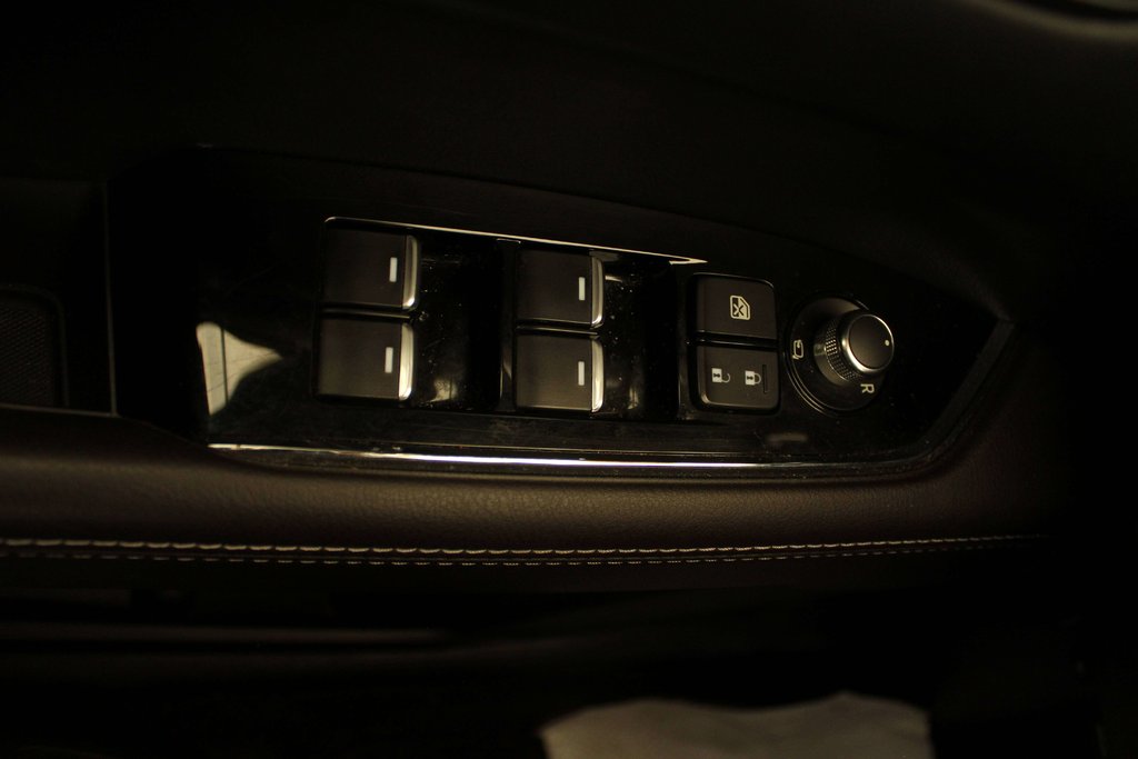  - 21 - px
