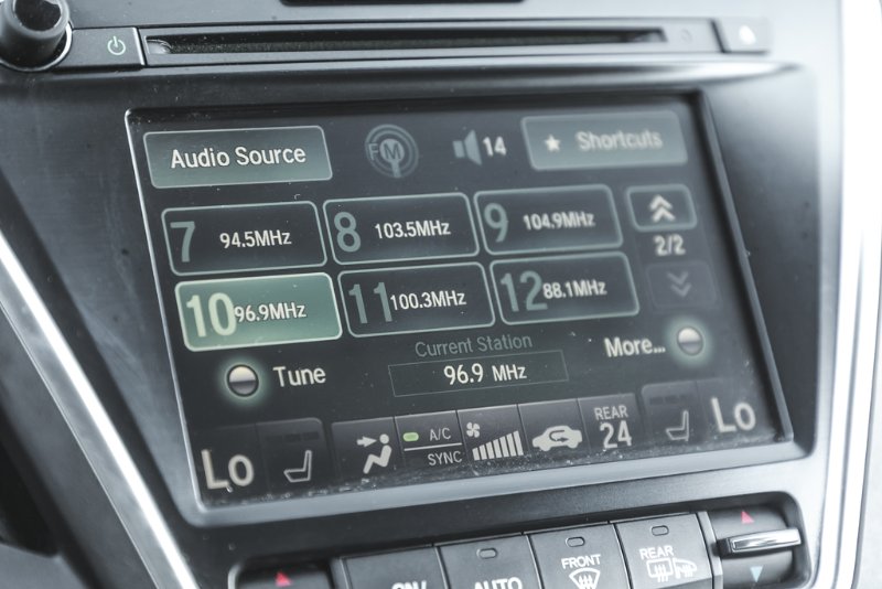 2014 Acura MDX BASE in Nanaimo, British Columbia - 35 - w1024h768px