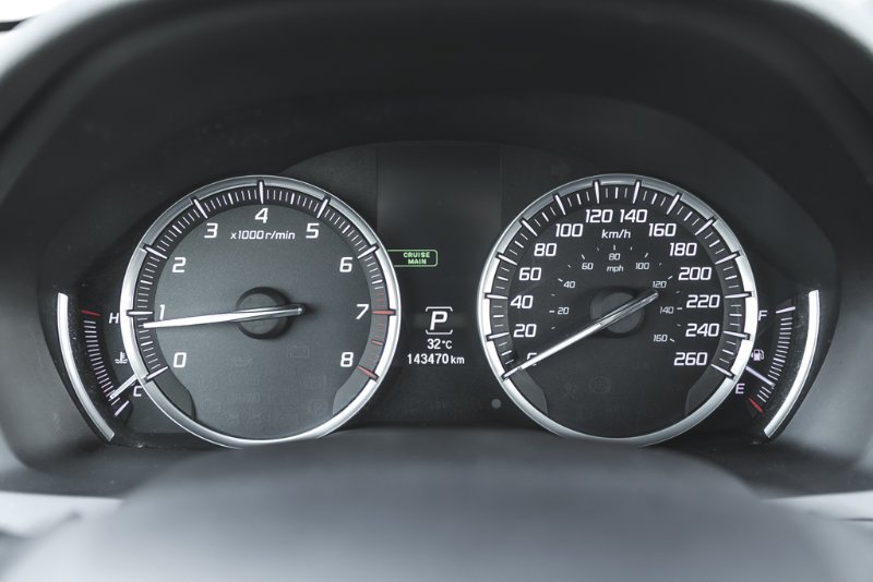 2014 Acura MDX BASE in Nanaimo, British Columbia - 28 - w1024h768px