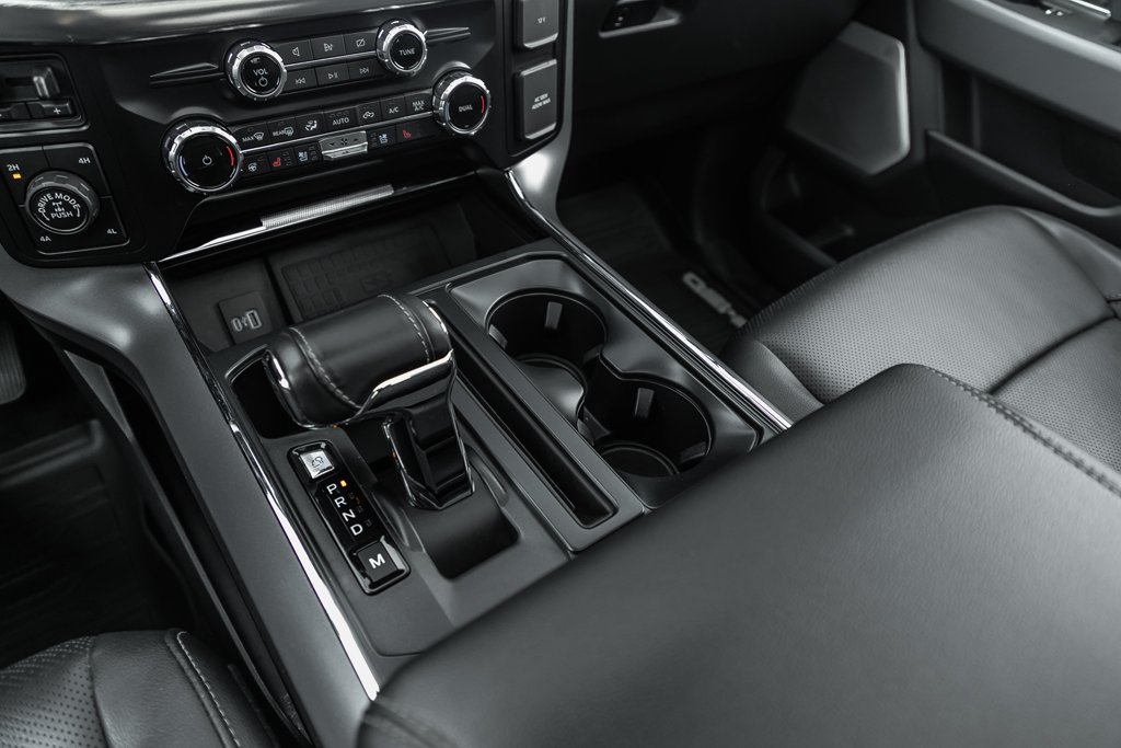 2022 Ford F-150 LARIAT in Nanaimo, British Columbia - 42 - w1024h768px