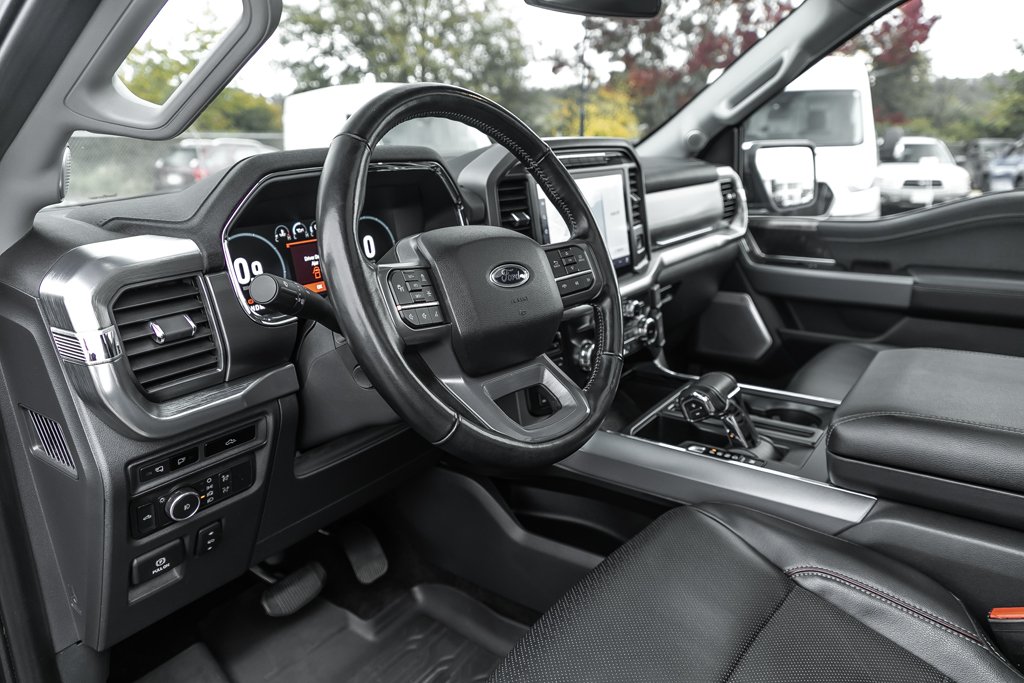 2022 Ford F-150 LARIAT in Nanaimo, British Columbia - 21 - w1024h768px