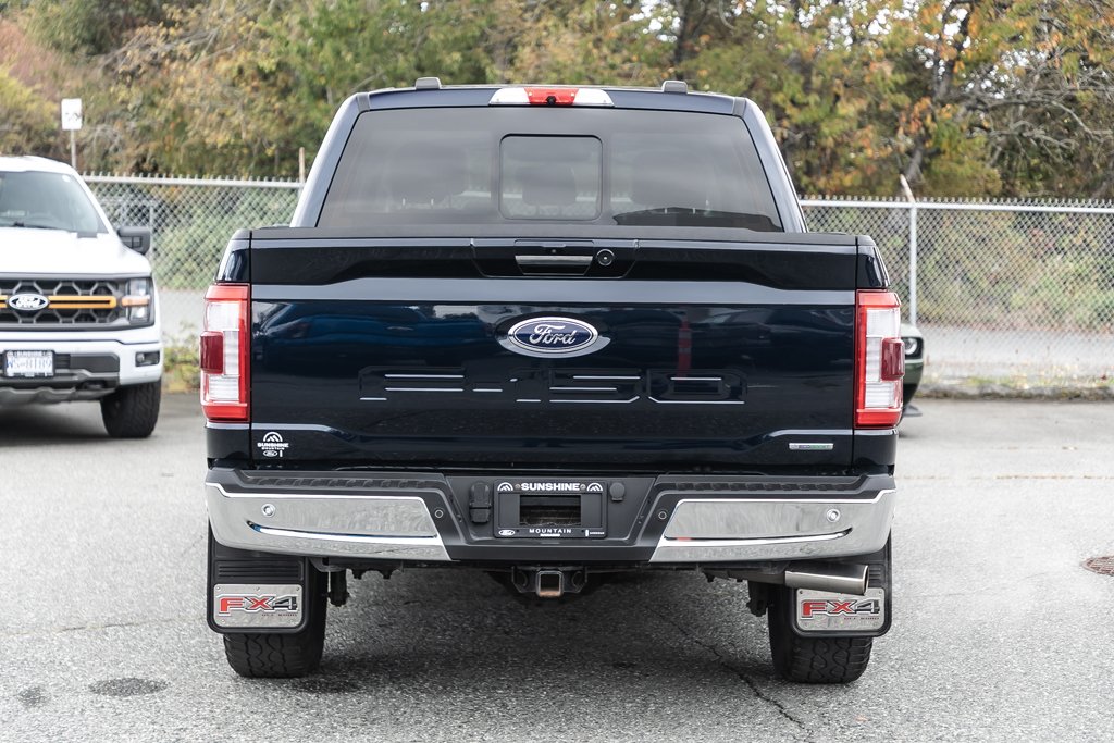 2022 Ford F-150 LARIAT in Nanaimo, British Columbia - 9 - w1024h768px