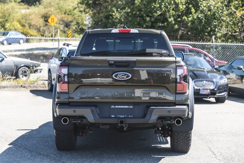 2024 Ford Ranger Raptor in Nanaimo, British Columbia - 10 - w1024h768px