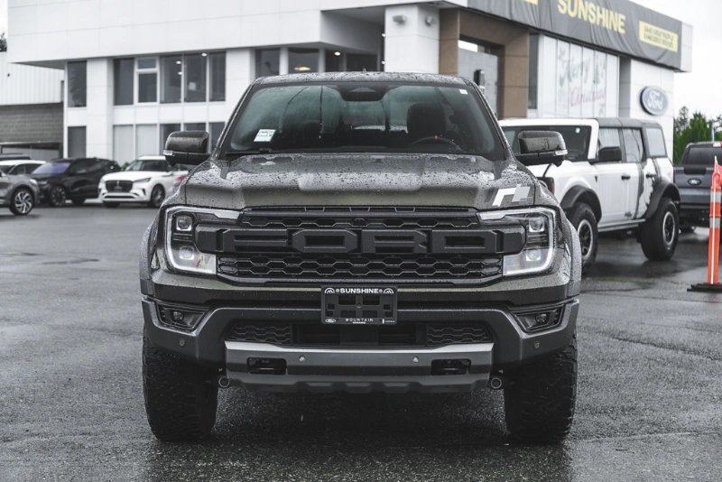 2025 Ford Ranger Raptor in Nanaimo, British Columbia - 5 - w1024h768px
