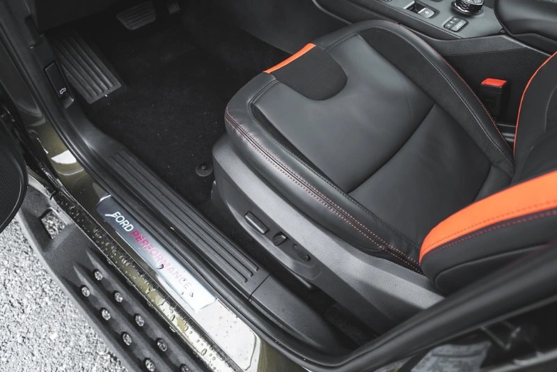 2025 Ford Ranger Raptor in Nanaimo, British Columbia - 25 - w1024h768px