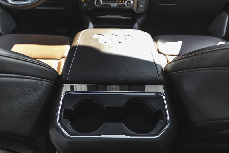 2025 Ford Super Duty F-450 DRW King Ranch in Nanaimo, British Columbia - 38 - w1024h768px