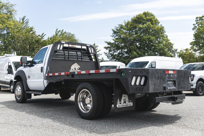 2012 Ford Super Duty F-550 DRW XLT in Nanaimo, British Columbia - 9 - w1024h768px